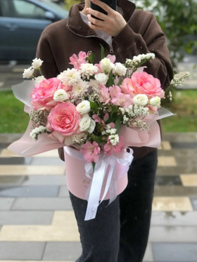 Купить с доставкой. Композиция в коробке 199
