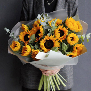 Купить с доставкой. Солнечная охапка