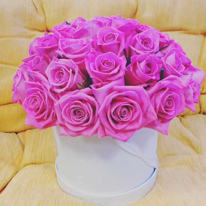 Hat box с розовыми  розами