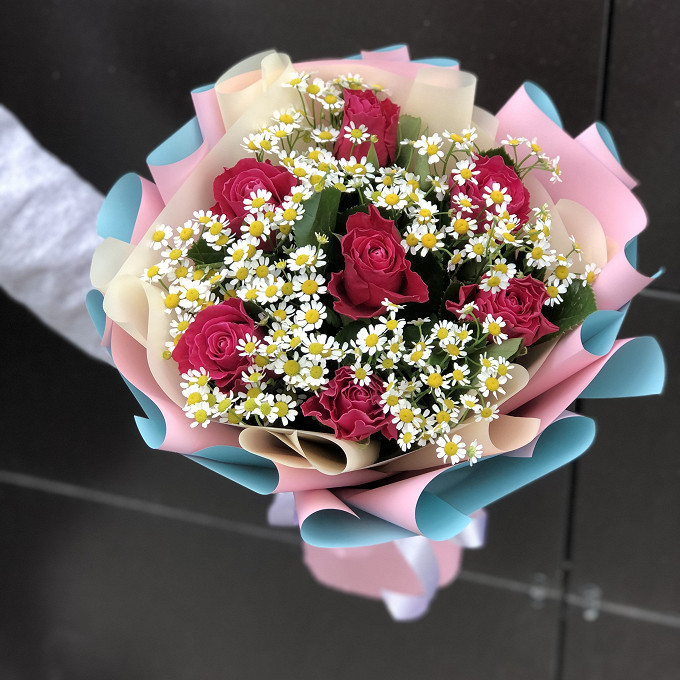 Букет с ромашками