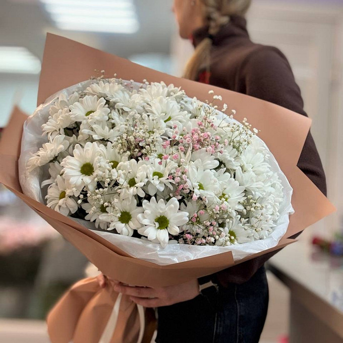 Букет пышный ромашки